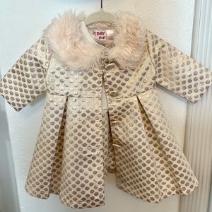 Girl dress with jacket.